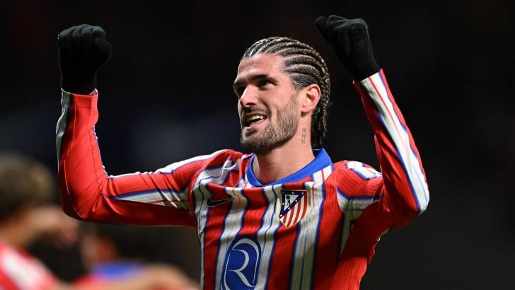 Rodrigo De Paul celebrates for Atletico Madrid